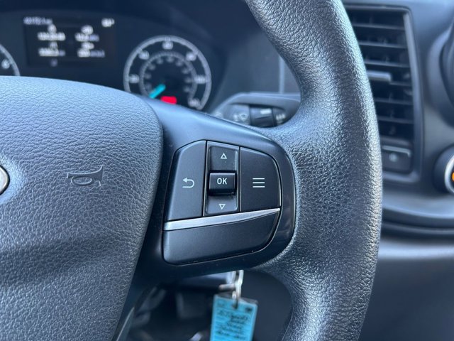 Vehicle image 17 of 36