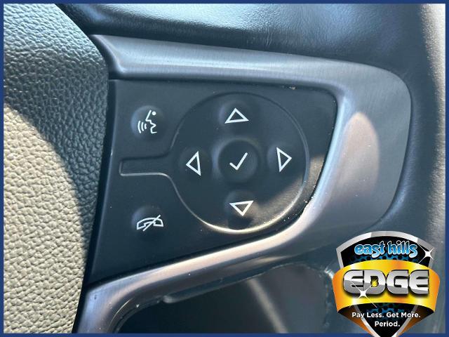 Vehicle image 23 of 34