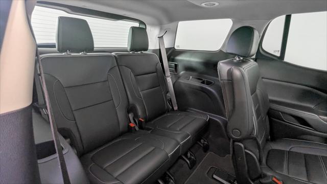 2022 GMC Acadia Denali Image 15 of 35