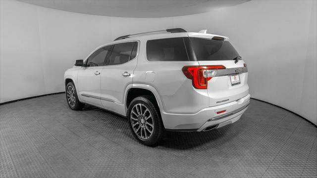 2022 GMC Acadia Denali Image 6 of 35