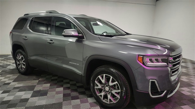 Vehicle image 4 of 26