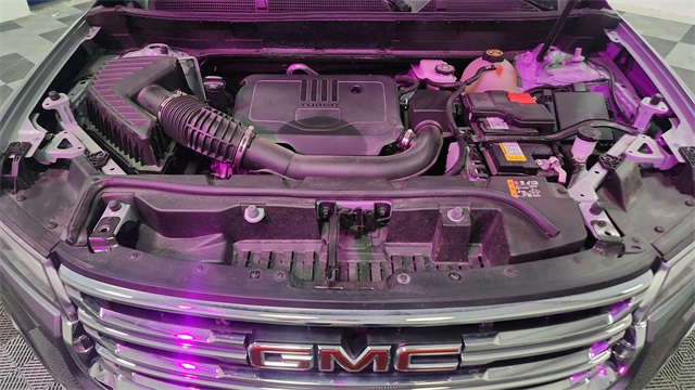 Vehicle image 25 of 26