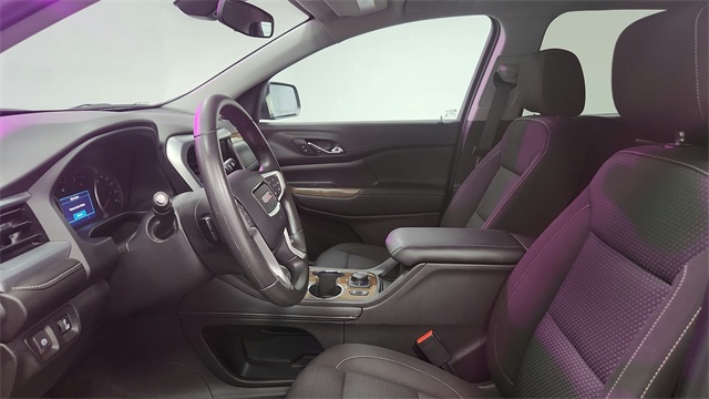Vehicle image 11 of 26