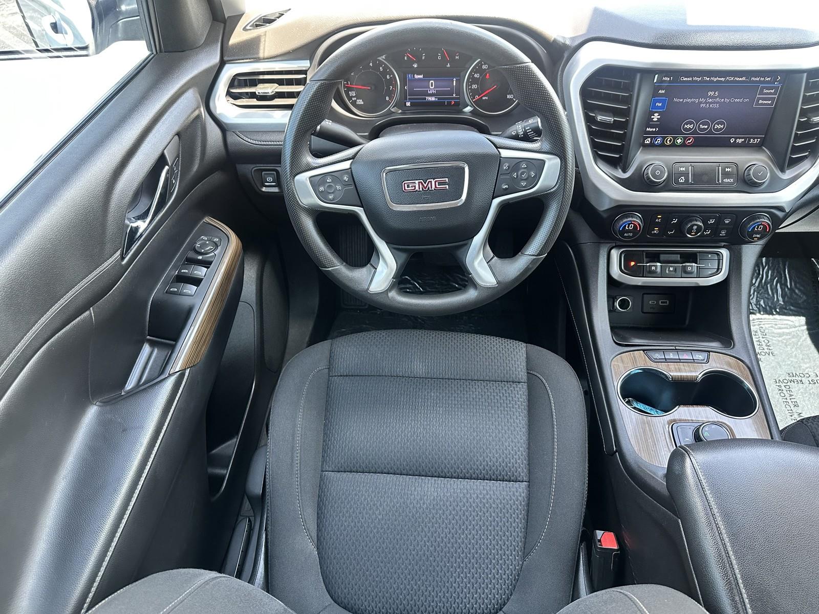 Vehicle image 13 of 28