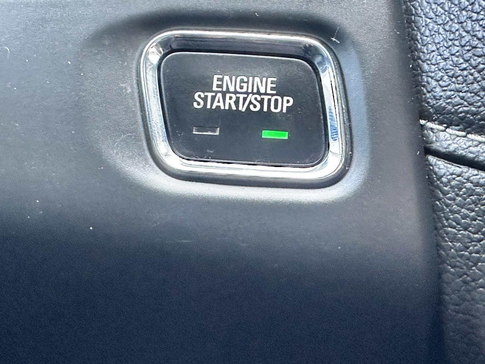 Vehicle image 21 of 28