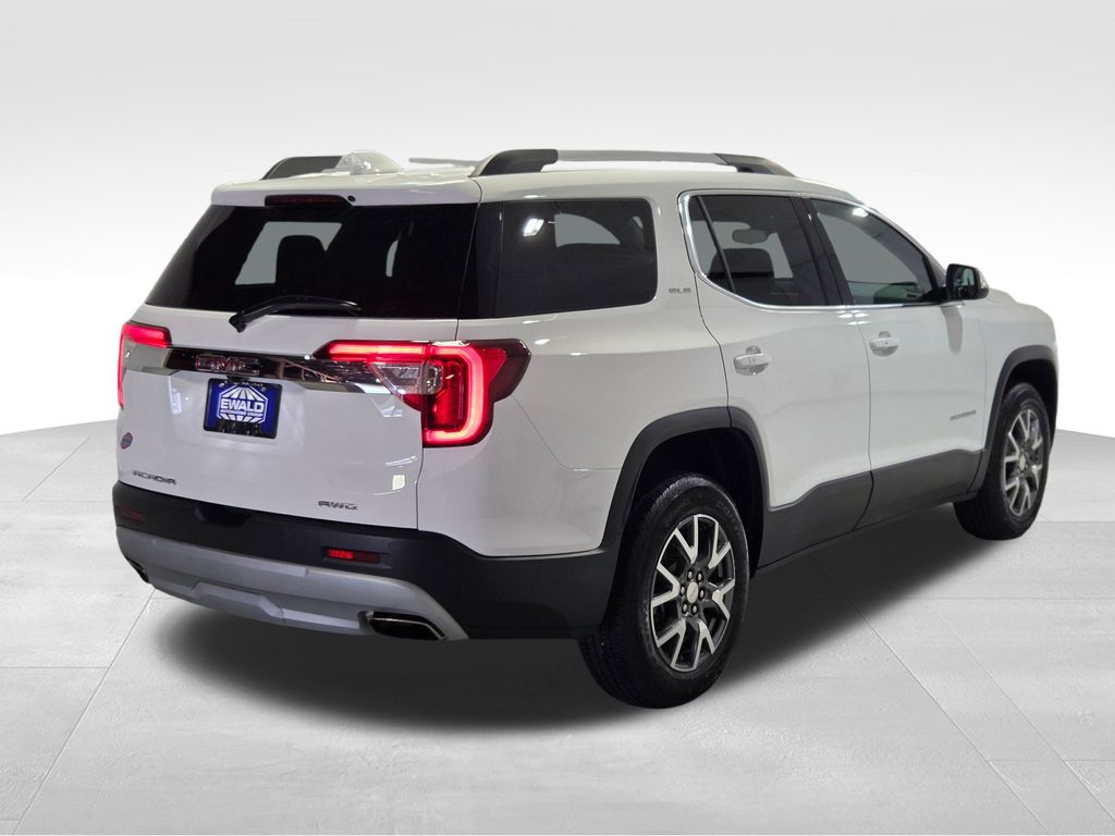 Vehicle image 6 of 24