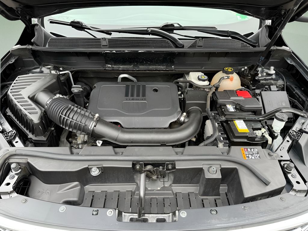 Vehicle image 9 of 26