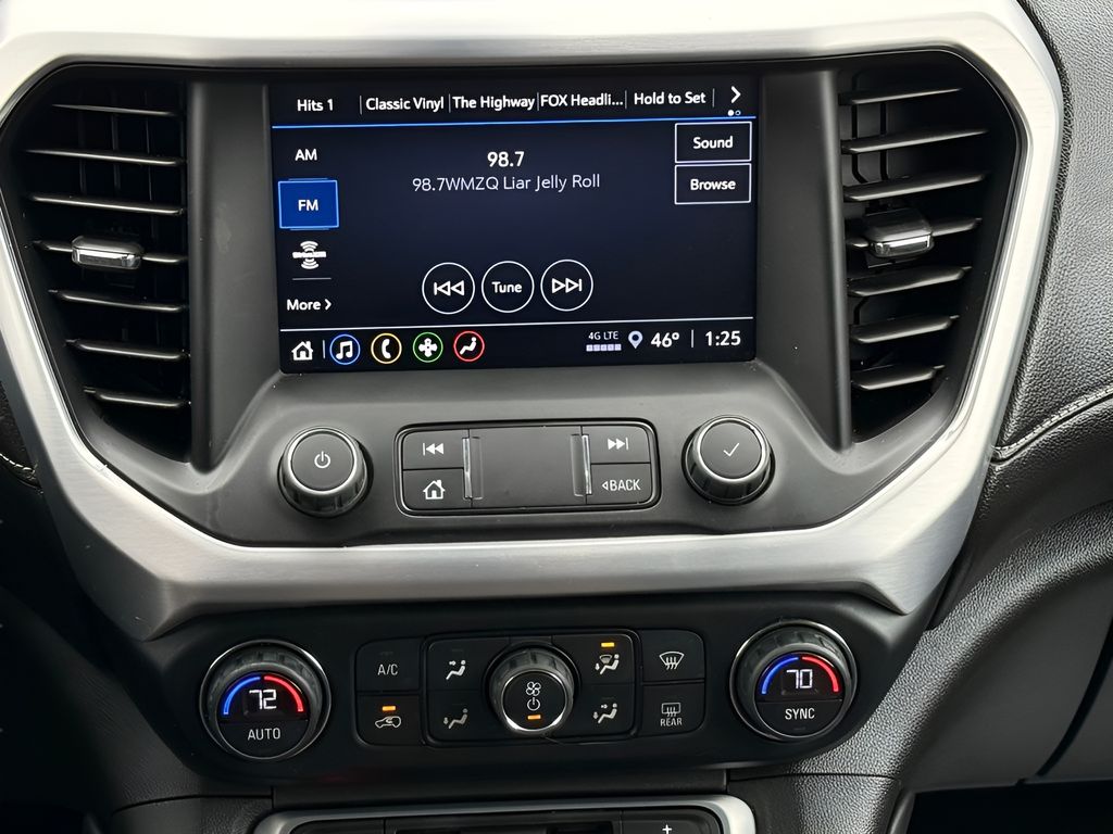 Vehicle image 19 of 26