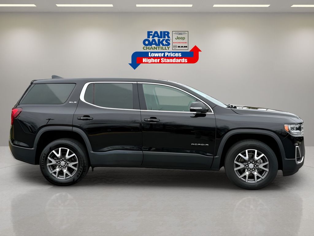 Vehicle image 4 of 26