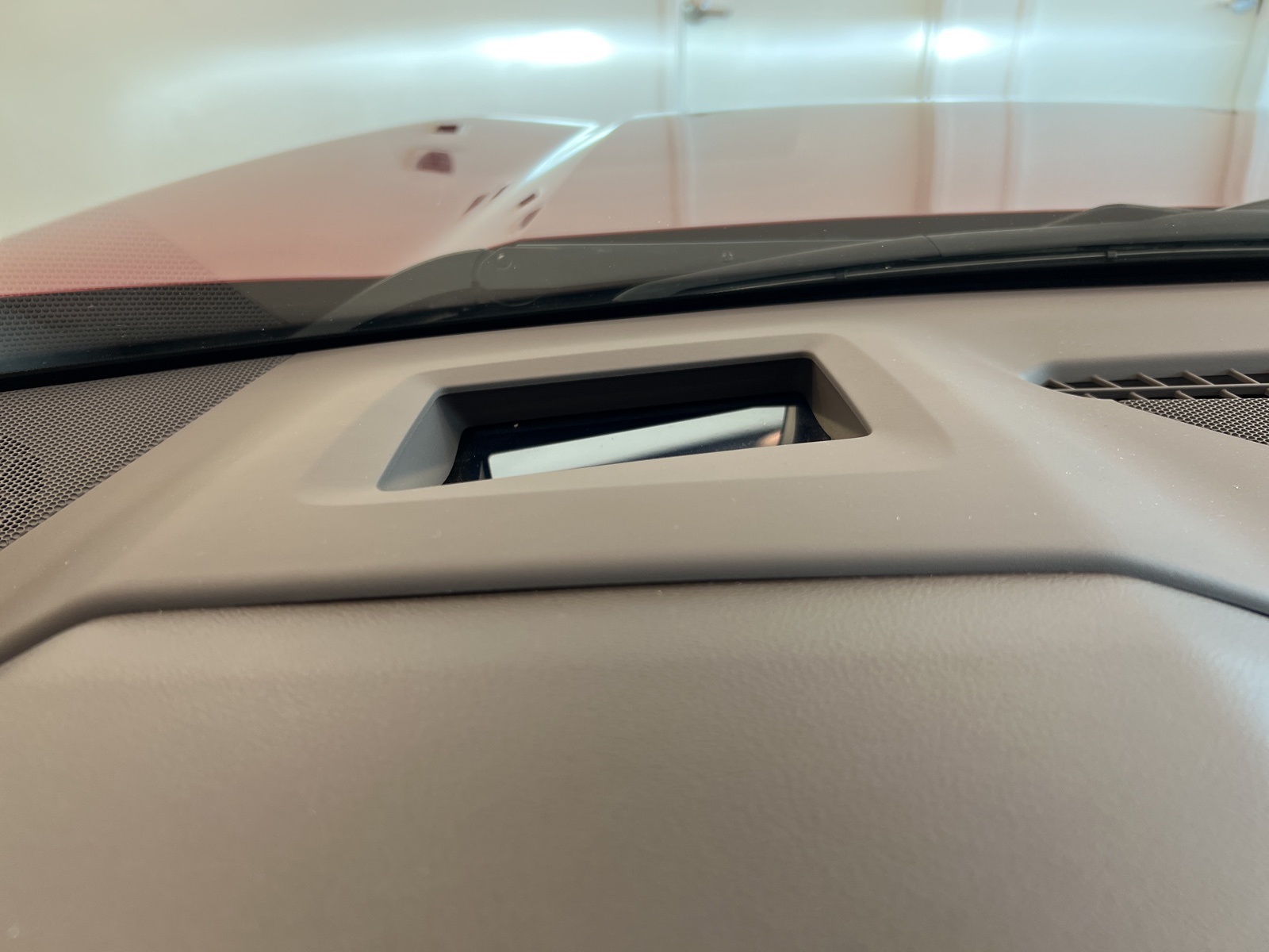 Vehicle image 73 of 74