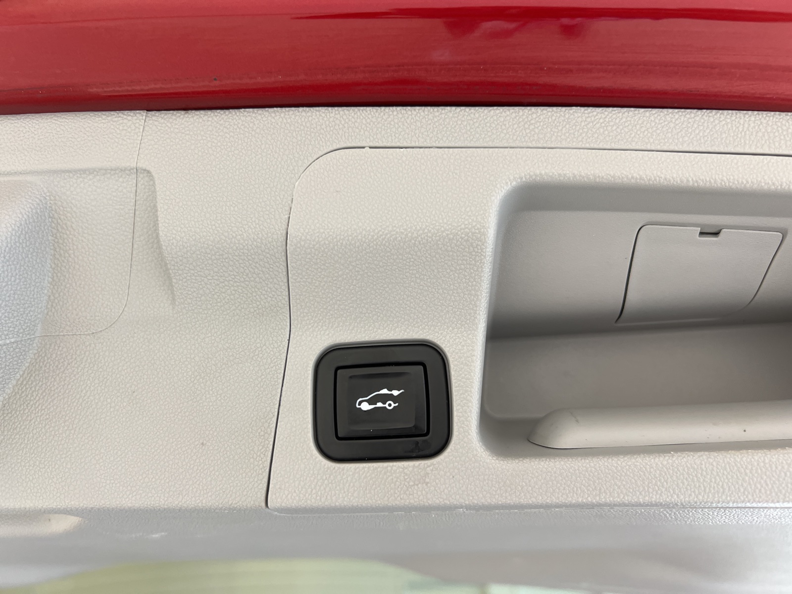 Vehicle image 69 of 74