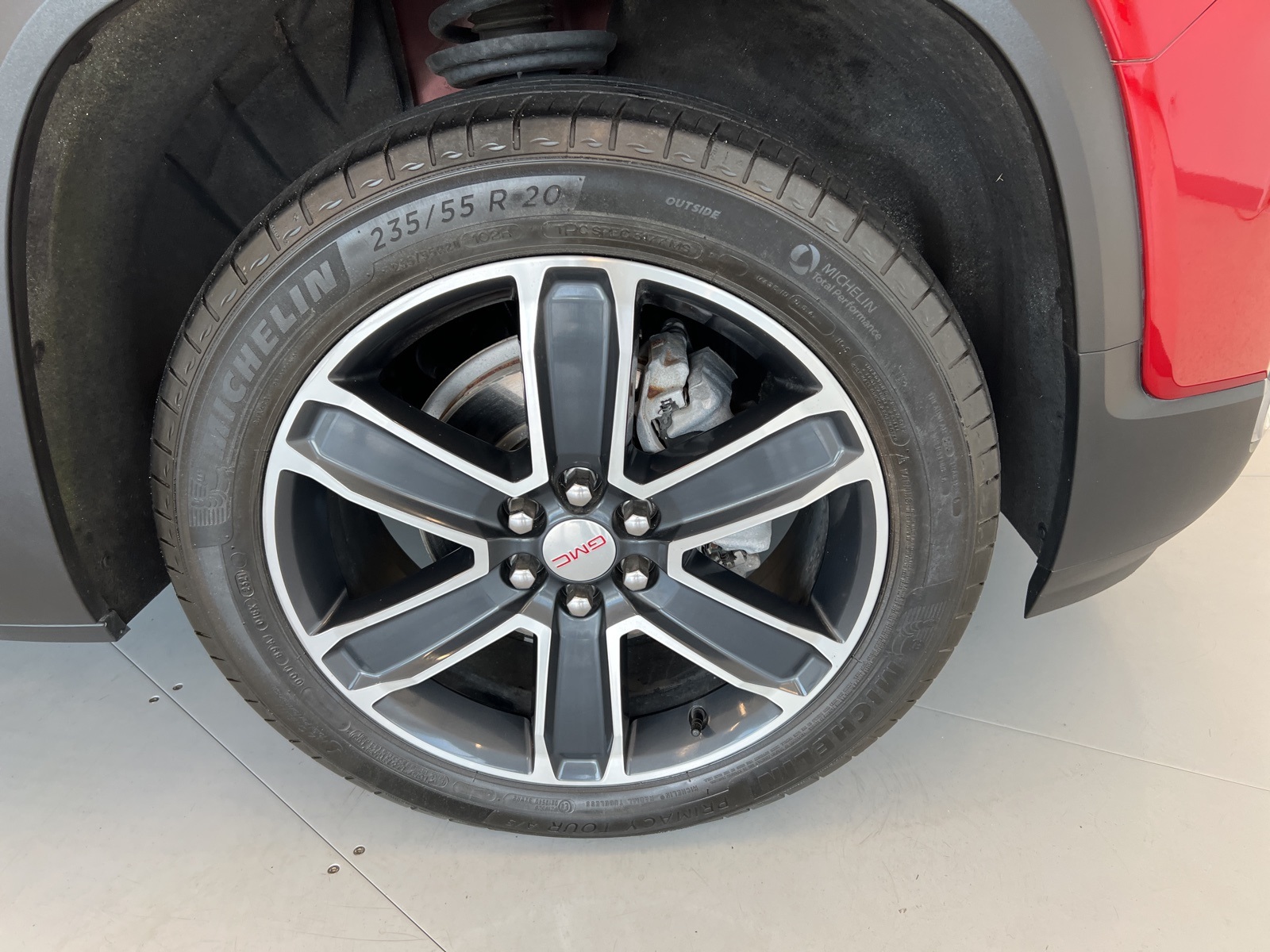 Vehicle image 17 of 74