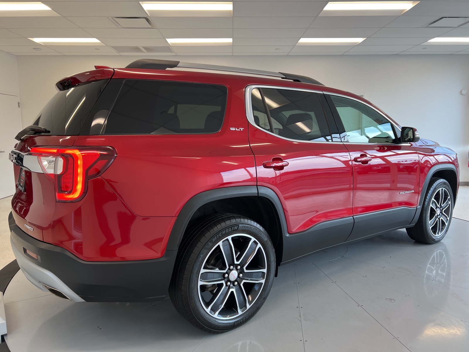 Vehicle image 7 of 74
