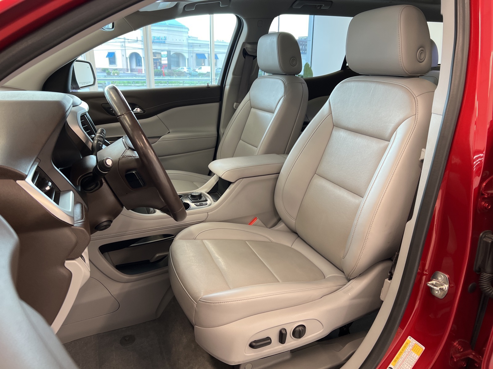 Vehicle image 23 of 74