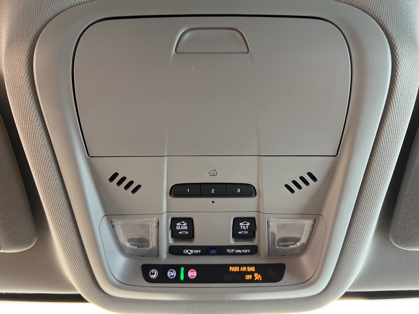 Vehicle image 50 of 74
