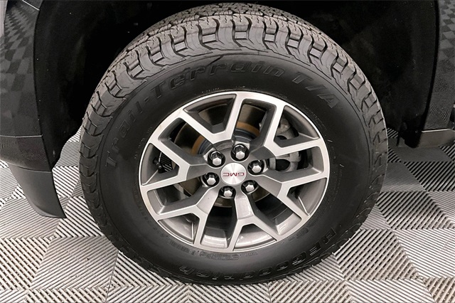 2022 GMC Canyon AT4 Cloth Image 7 of 37