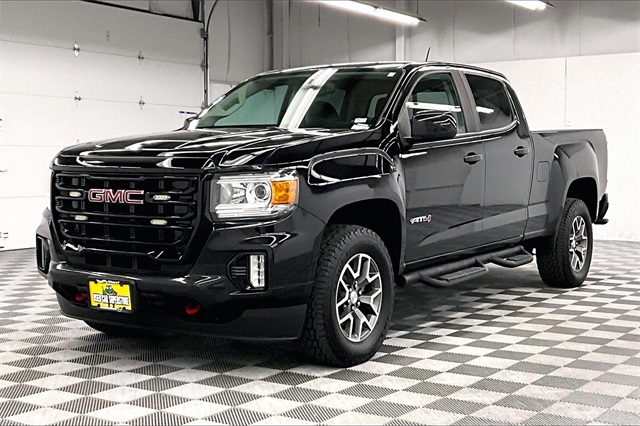 2022 GMC Canyon AT4 Cloth Image 1 of 37