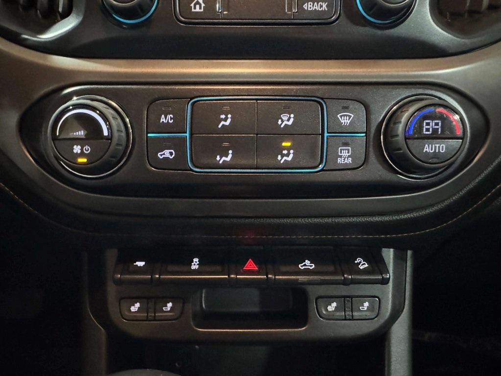 Vehicle image 20 of 33