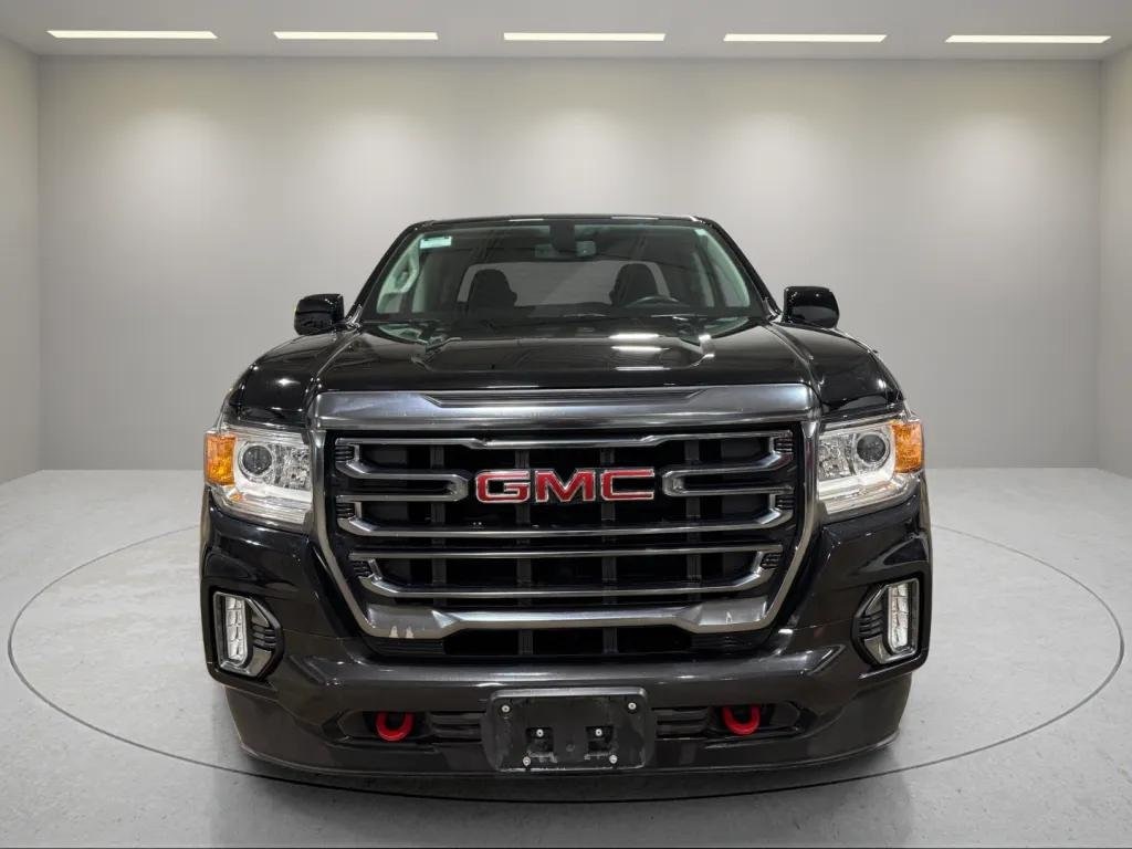 Vehicle image 2 of 33