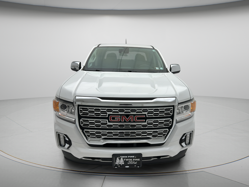 2022 GMC Canyon Denali Image 2 of 27
