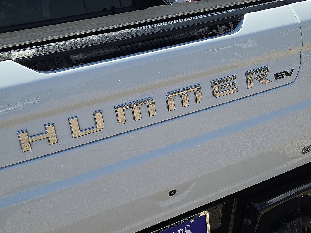 Vehicle image 20 of 30