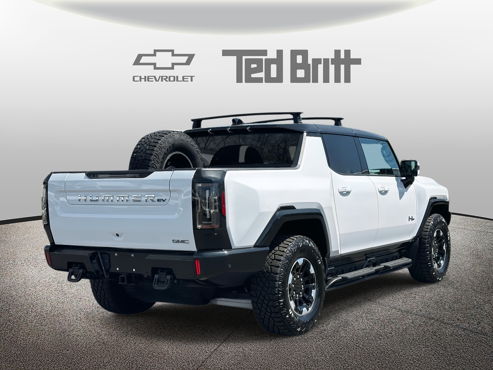 Vehicle image 4 of 26