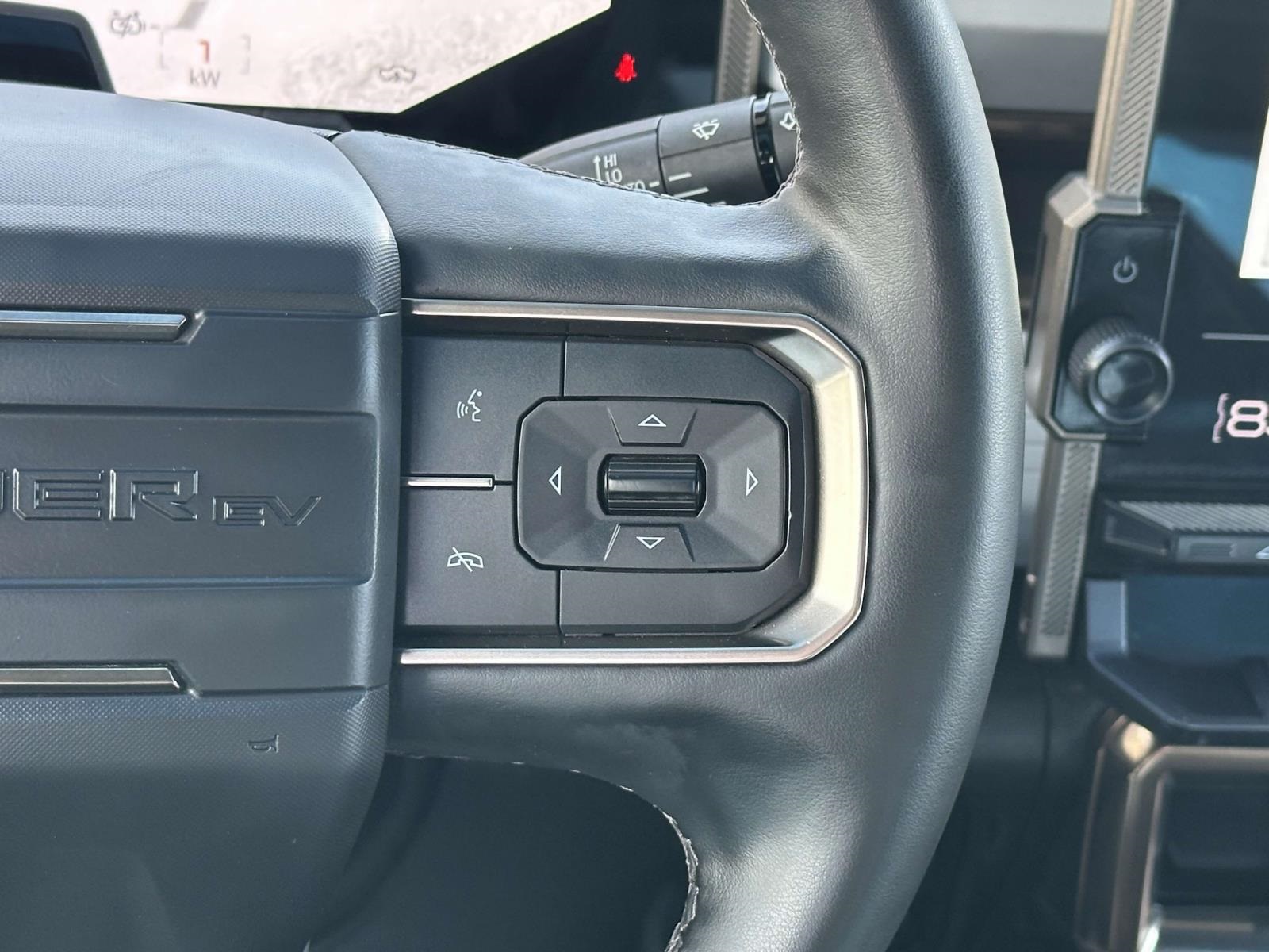 Vehicle image 25 of 26
