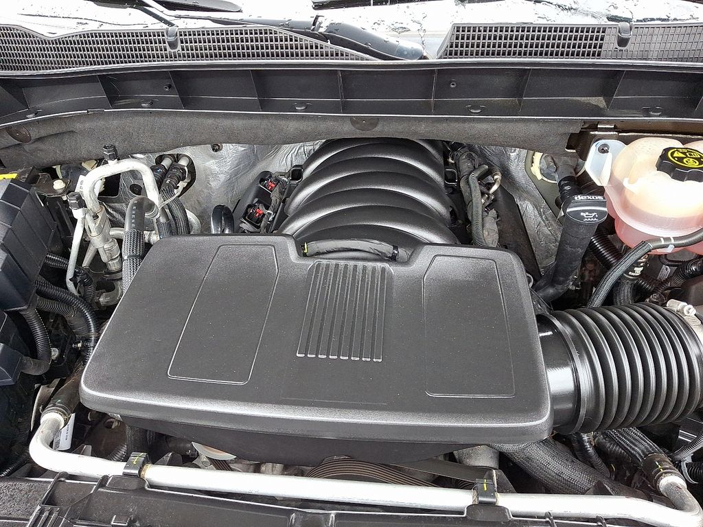 Vehicle image 13 of 31