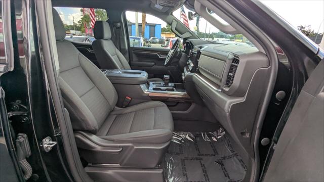 2022 GMC Sierra 1500 Elevation Image 17 of 35