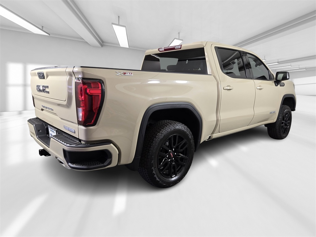 Vehicle image 4 of 34