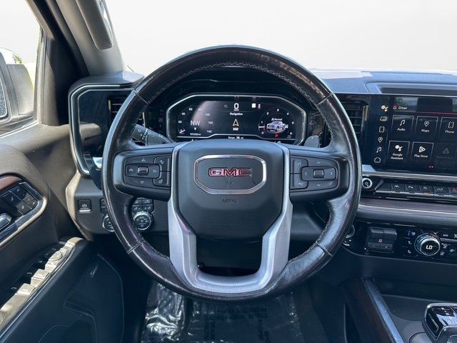 Vehicle image 14 of 42