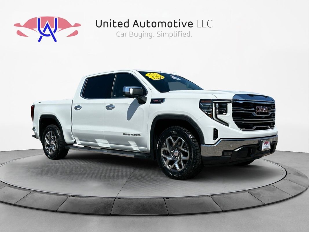 Vehicle image 2 of 42
