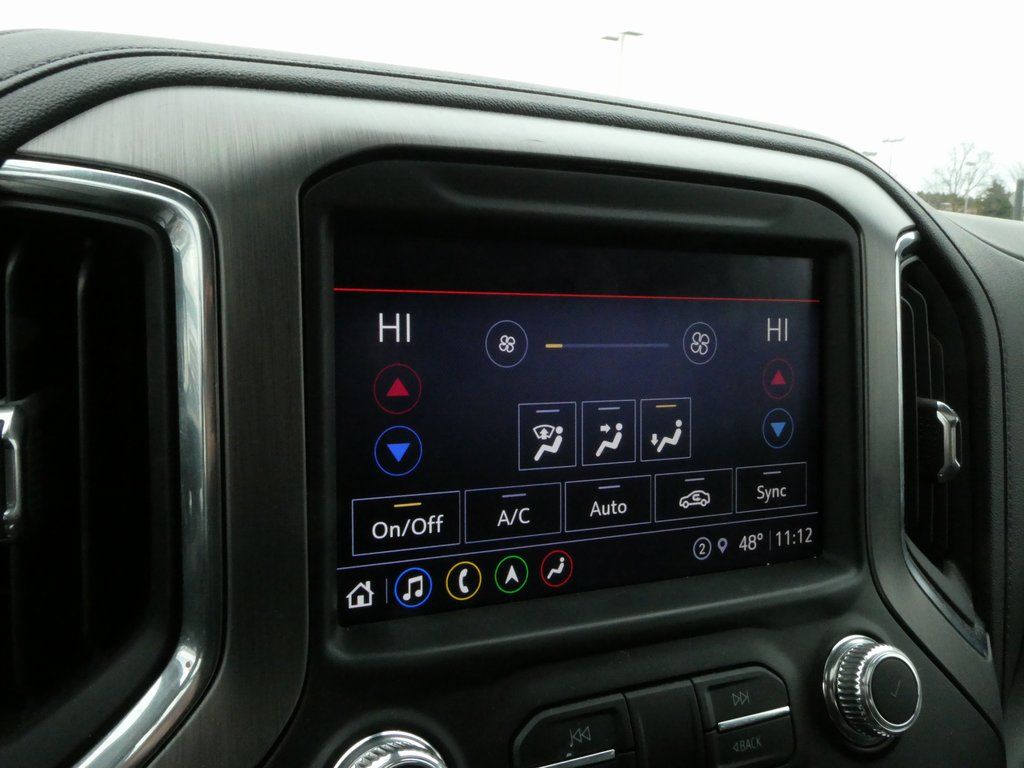 Vehicle image 24 of 43