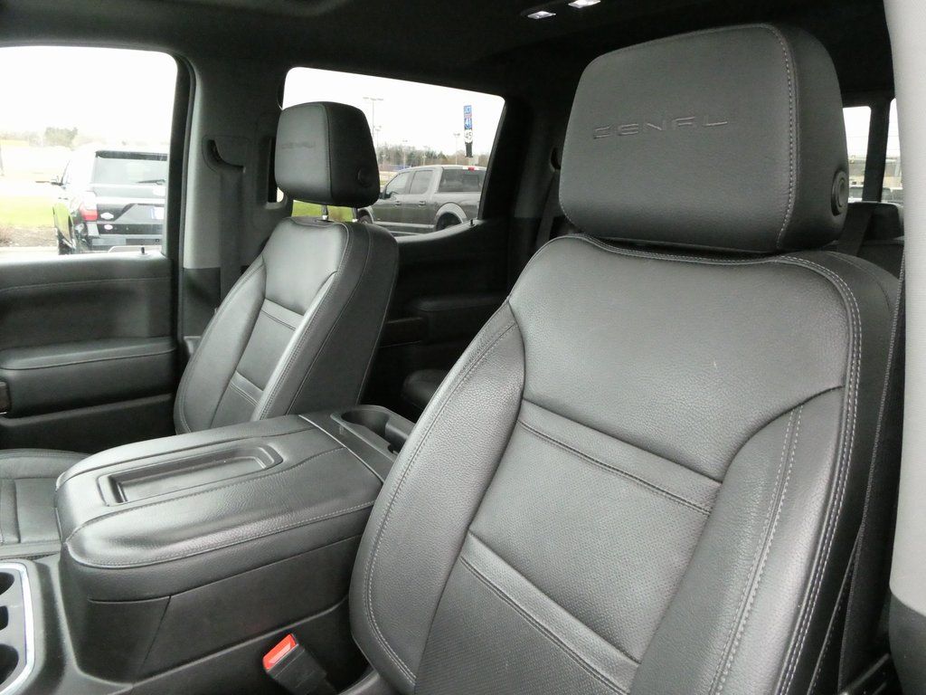 Vehicle image 12 of 43