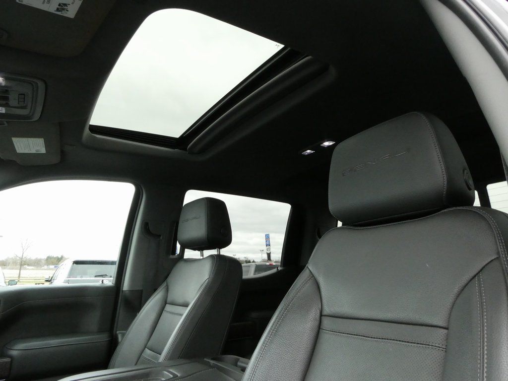 Vehicle image 13 of 43
