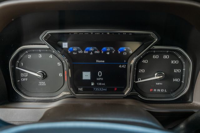 Vehicle image 25 of 48