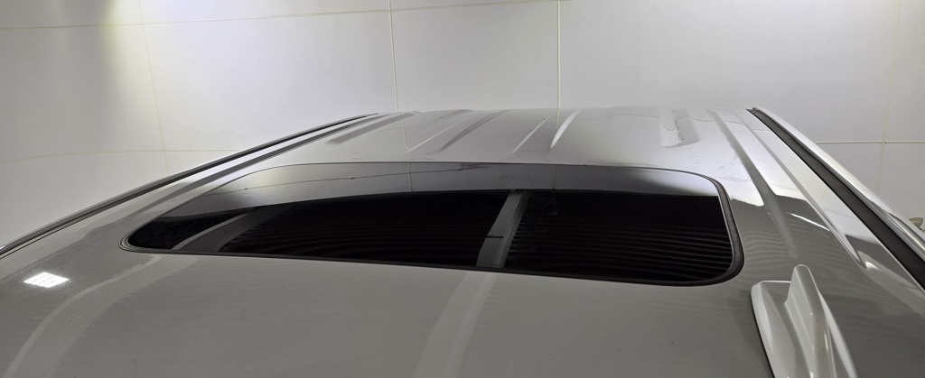 Vehicle image 9 of 41