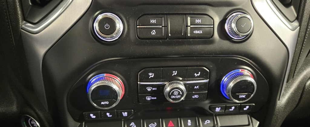Vehicle image 15 of 41