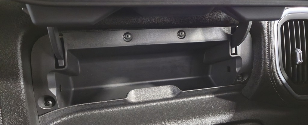 Vehicle image 19 of 41