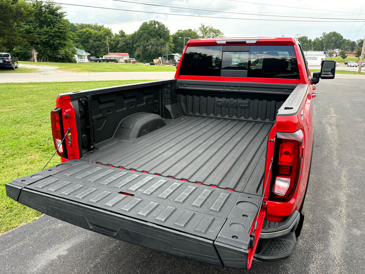 2022 GMC Sierra 2500HD SLE Image 7 of 26