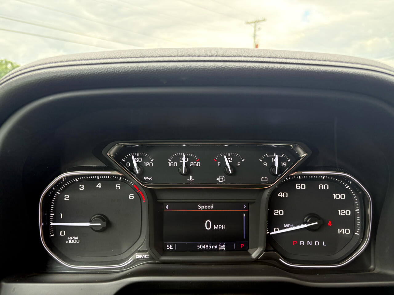 2022 GMC Sierra 2500HD SLE Image 13 of 26