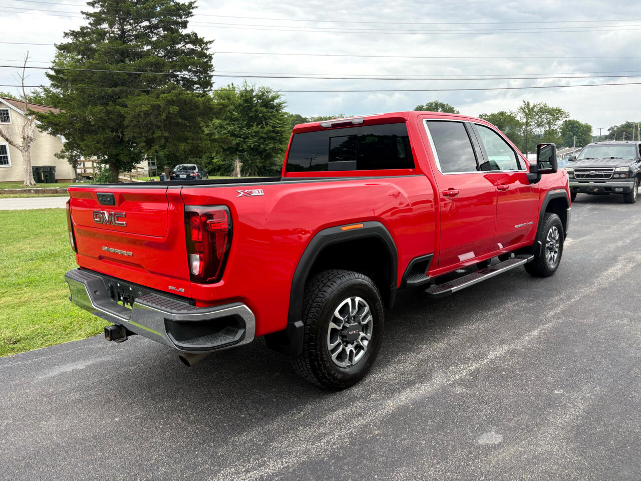 2022 GMC Sierra 2500HD SLE Image 4 of 26