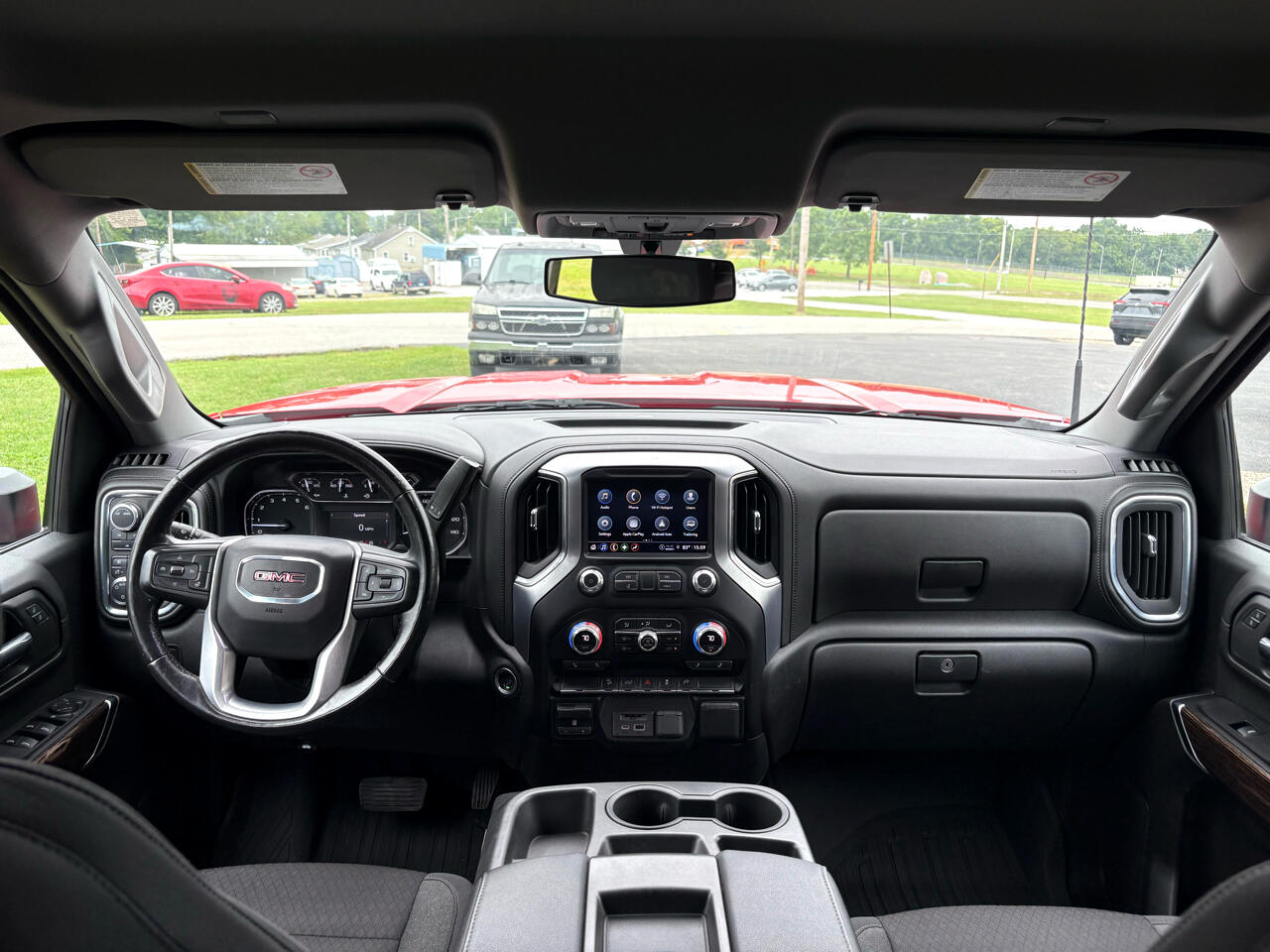 2022 GMC Sierra 2500HD SLE Image 12 of 26