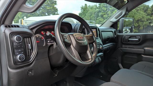 2022 GMC Sierra 2500HD Pro Image 17 of 29