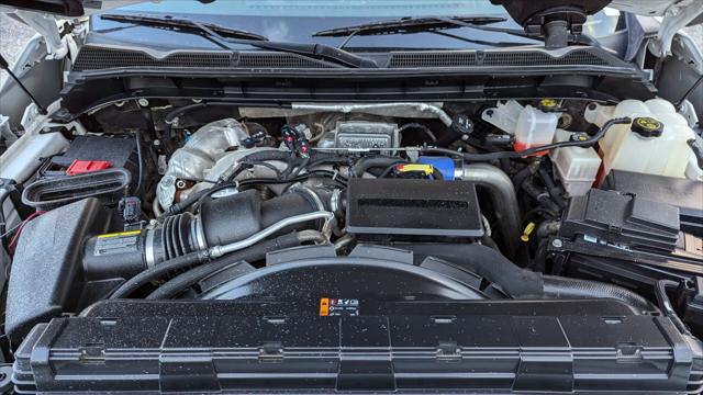 2022 GMC Sierra 2500HD Pro Image 10 of 29