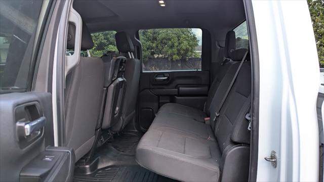 2022 GMC Sierra 2500HD Pro Image 13 of 29