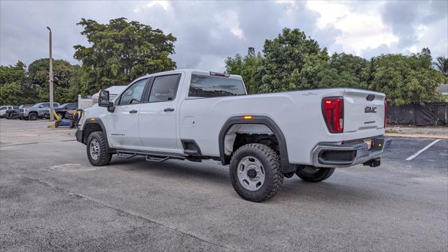 2022 GMC Sierra 2500HD Pro Image 8 of 29