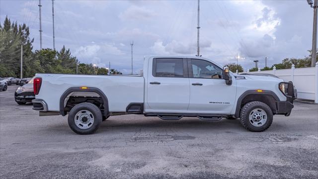 2022 GMC Sierra 2500HD Pro Image 5 of 29