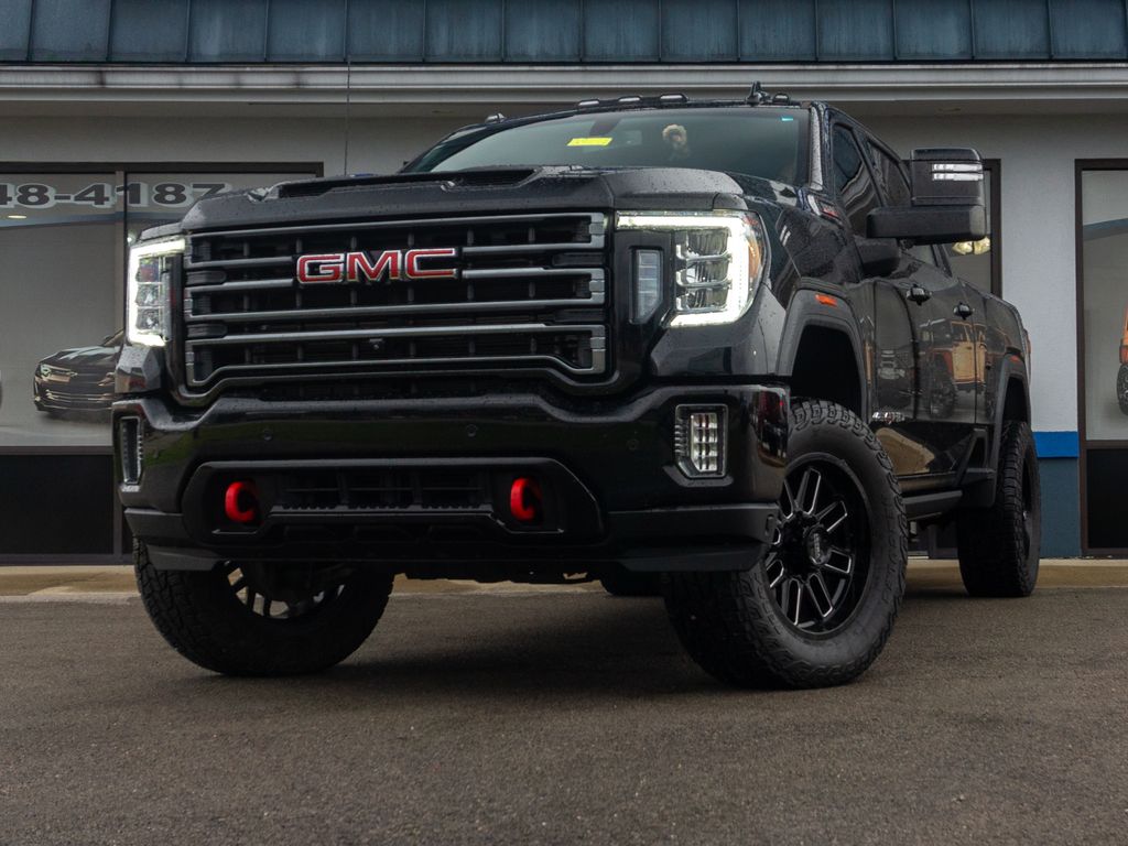 2022 GMC Sierra 2500HD AT4 Image 4 of 41