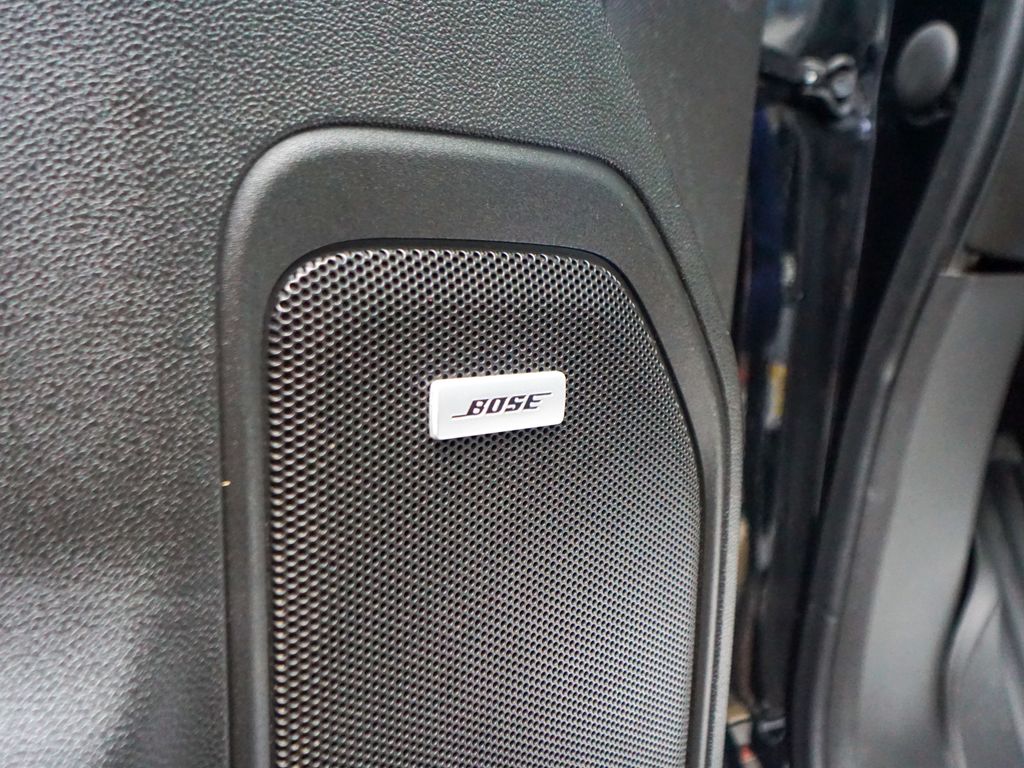 2022 GMC Sierra 2500HD AT4 Image 28 of 41